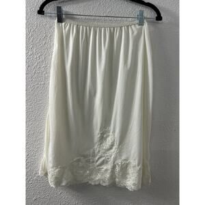 Vintage Gaymode Penneys Half Slip Sz L Floral Lace Detail Nylon 23" L 70s‎